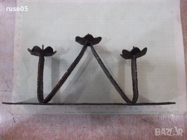 Свещник за три свещи от кована мед от соца, снимка 3 - Други ценни предмети - 40039310