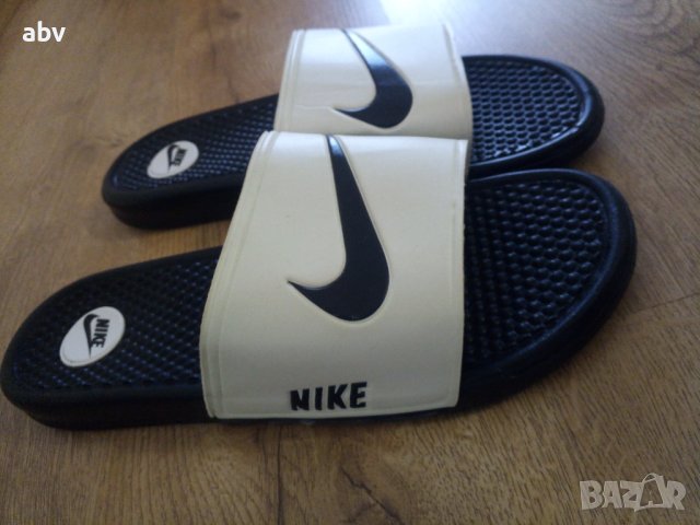 Нови чехли Найк Nike 45 Номер, снимка 2 - Мъжки чехли - 41448518