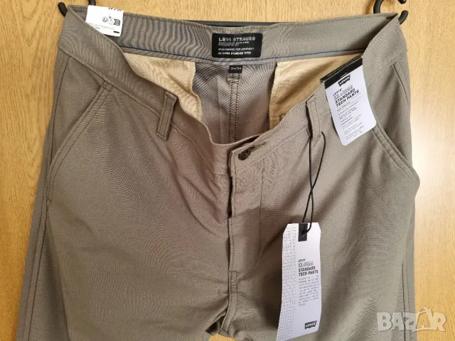 Мъжки панталон Levi's Chino Standard Tech, размер 34х34, снимка 3 - Панталони - 50071836