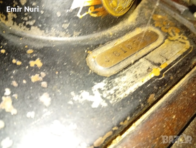 Стара шевна машина Сингер с кутия ключ и плюс Инструменти за нея, снимка 3 - Антикварни и старинни предмети - 53755422