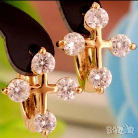 Обеци-амулет кръстче от 9к попълнено злато 15 лв., снимка 2 - Обеци - 51777914