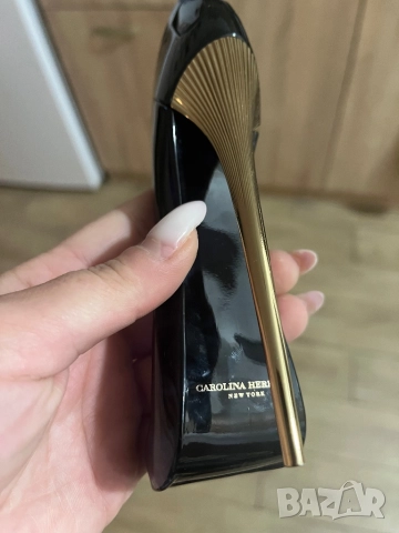 Carolina Herrera, снимка 4 - Дамски парфюми - 52311914