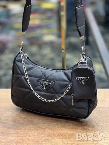 чанти prada , снимка 3 - Чанти - 50761655