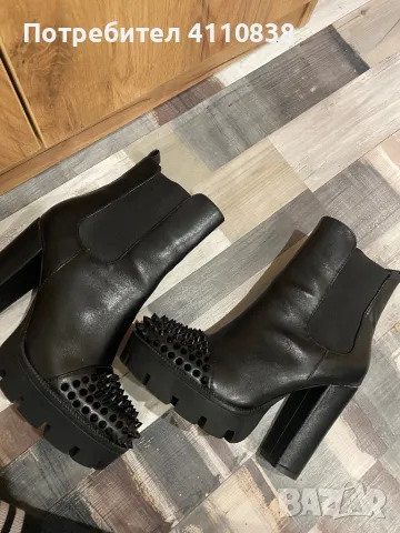 Боти на ток