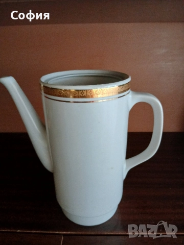 порцелан , снимка 2 - Сервизи - 51715735