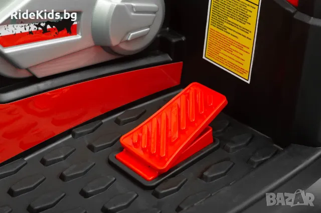 Детско ATV GIGANT Червено – 4x4, до 30 кг, с Музика, снимка 11 - Детски велосипеди, триколки и коли - 49972253