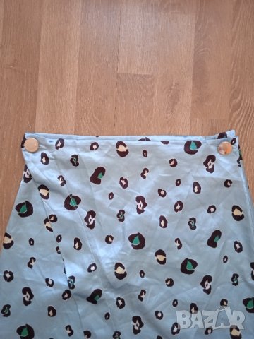 Сатенена дълга пола Boohoo , снимка 3 - Поли - 41351815