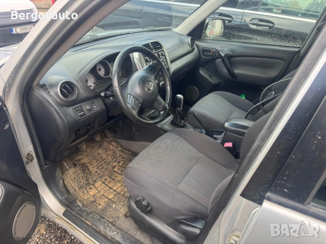 Тойота Рав 4, 2.0 116кс, НА ЧАСТИ, снимка 5 - Автомобили и джипове - 53665652