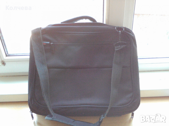 продавам неупотребявана чанта за лаптоп за 10 лв. , снимка 2 - Чанти - 36237990