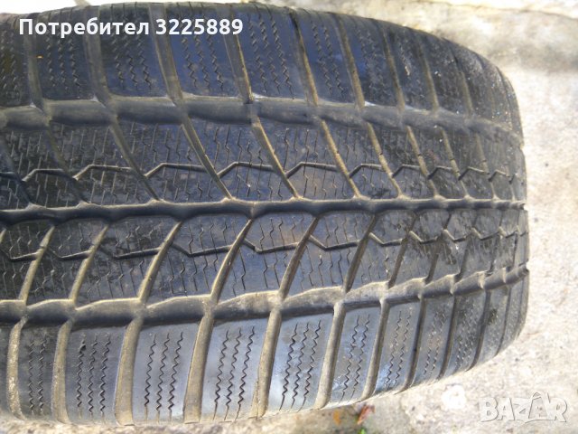 Зимни гуми BARUM 225 45 17, снимка 2 - Гуми и джанти - 34742886