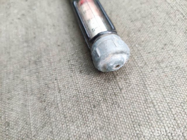 Продавам MOTOMETER TYRE PRESSURE GAUGE /Манометър за гуми, снимка 2 - Аксесоари и консумативи - 35665235