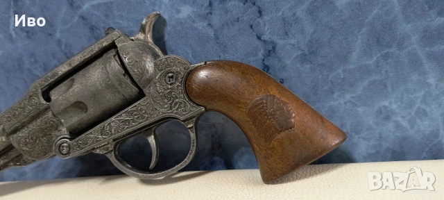 Винтидж италианска реплика на револвер Edison Giocattoli - модел Apache, снимка 11 - Други ценни предмети - 53231121