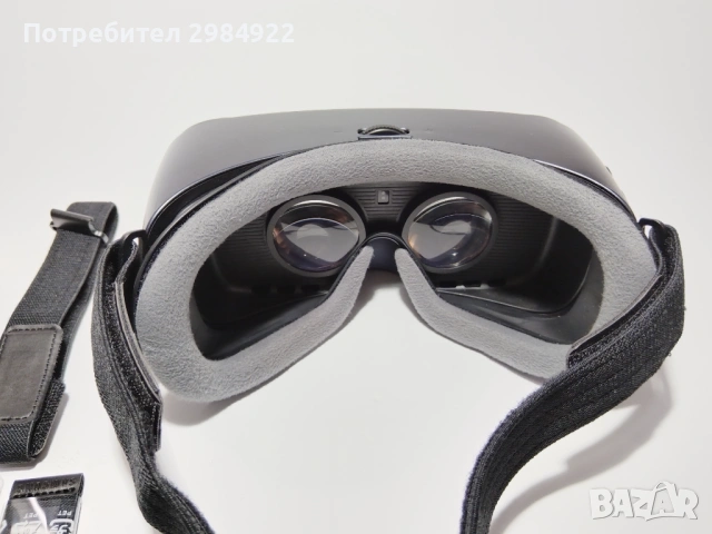 VR слушалки Oculus Samsung Gear с контролер , снимка 10 - Други игри и конзоли - 53441271
