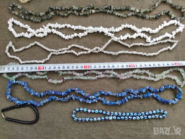 Продавам гердани от камъни, снимка 3 - Колиета, медальони, синджири - 35738251