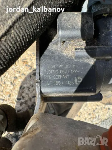 Комплект водна помпа на парното за Ауди Audi A8 H4 D4 само за 100лв. 4h1819672q 059121012a 4h0820035, снимка 7 - Части - 47443388