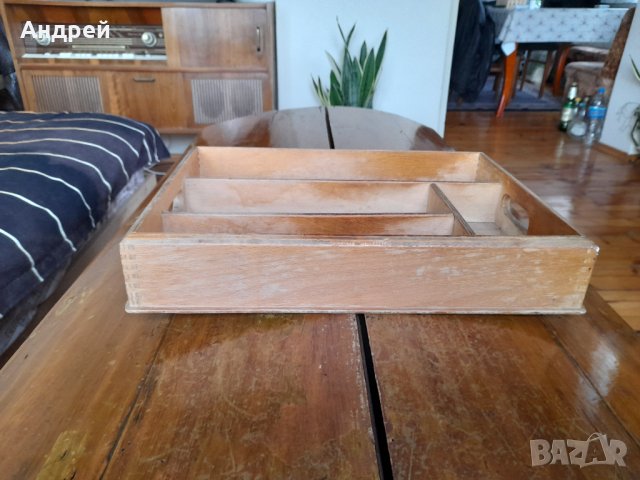 Сандъче за кухненски прибори