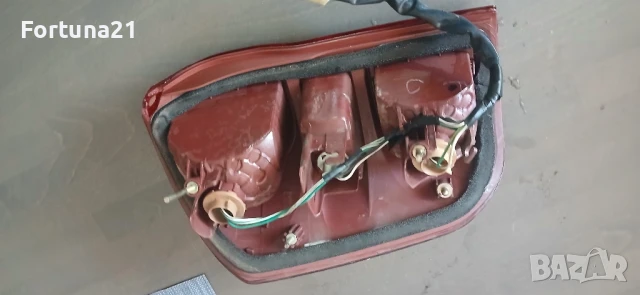 Toyota Rav4 - десен стоп, снимка 2 - Части - 50540732