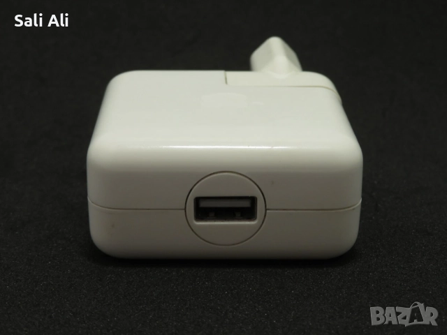 Apple A1102 – оригинално зарядно за iPhone, iPad, iPod, Apple Watch, снимка 2 - Резервни части за телефони - 51795626