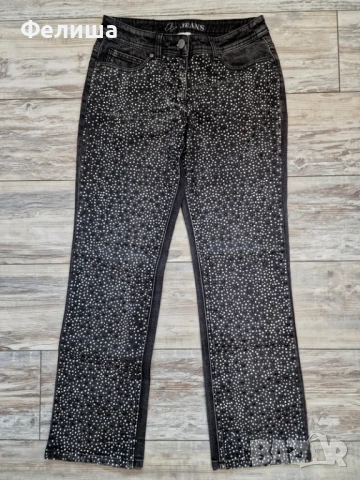 Диамантени Блестящи Тъмно Сиви Дънки с Фасетирани Сребристи и Черни Камъчета, снимка 3 - Дънки - 51006666