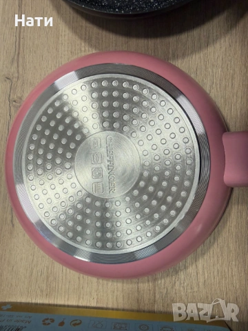 НОВ Комплект тигани Cheffinger розово с мраморно покритие – 3 части за всяка кухня - розов цвят, снимка 10 - Съдове за готвене - 53718438