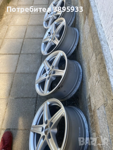Оригинални джанти на Audi A4 B9 16”, снимка 4 - Гуми и джанти - 56133691