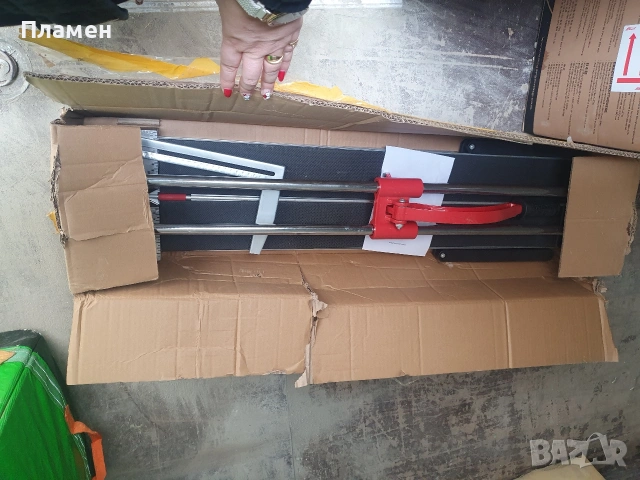 Машина за рязане на плочки 1м