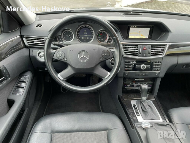 Mercedes-Benz E 220 CDI Avantgarde, снимка 6 - Автомобили и джипове - 36226888