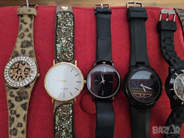 Дамски часовници, снимка 5 - Дамски - 52455971