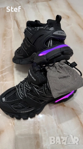 Balenciaga Track светещи, снимка 6 - Маратонки - 53536536