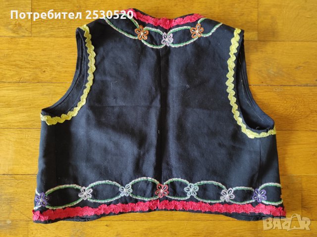 Автентична детска носия, снимка 4 - Антикварни и старинни предмети - 35913816