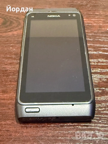 Nokia N8