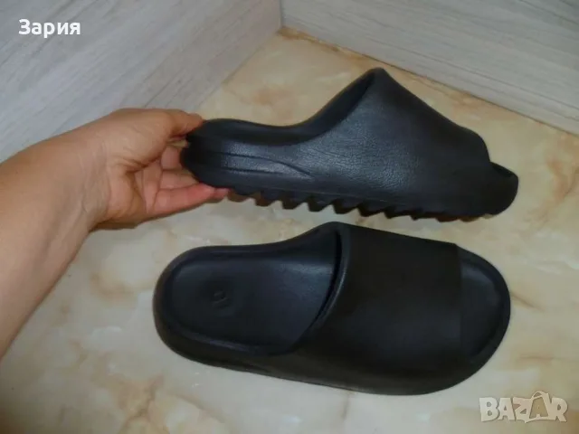 ADIDAS Yeezy чехли №39, снимка 5 - Чехли - 56363621