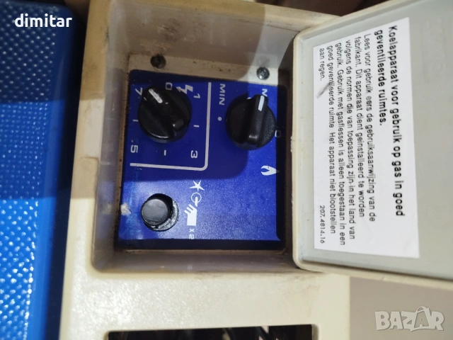 Амонячен хладилник DOMETIC -12/220 V - GAZ , снимка 3 - Хладилници - 53756767