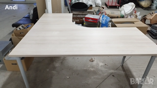 Бюро ъглово с метални крака - офис маса 160 - 150 /60-70 / 76см, снимка 4 - Работни маси и бюра - 53173053