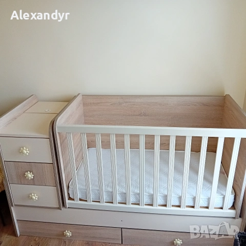 Продавам детско легло 