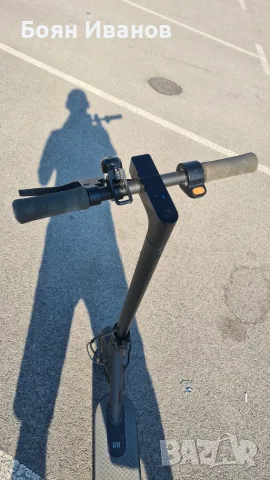 Електрическа тротинетка Xiaomi Mi Scooter Essential, снимка 4 - Велосипеди - 56153028