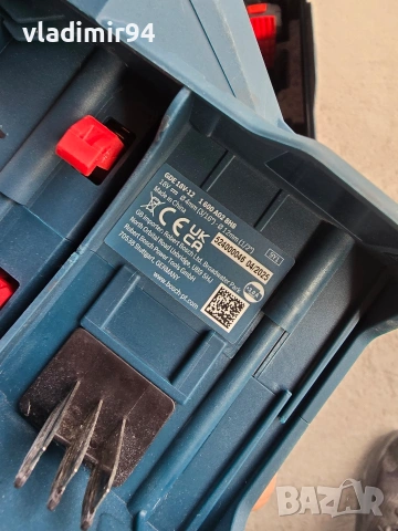 Bosch  GBH 18V-22 перфоратор, снимка 7 - Перфоратори - 53761418