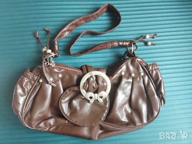 Дамска Кафява Чанта - НОВА!