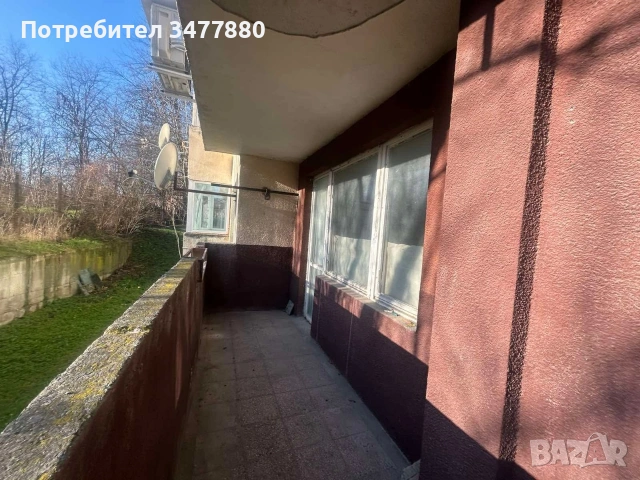 Продавам двустаен разширен апартамент в кв. Запад, снимка 2 - Апартаменти - 53817056