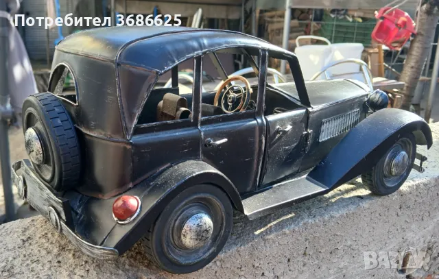 Метална кола, снимка 5 - Антикварни и старинни предмети - 47835682