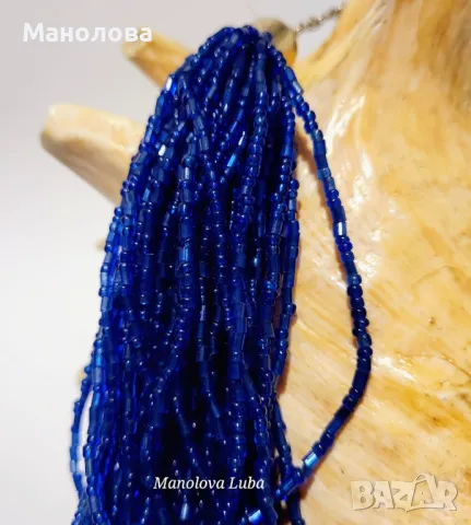 Винтидж ръчно изработено колие с множество нишки кобалтово сини стъклени мъниста., снимка 5 - Колиета, медальони, синджири - 49230209