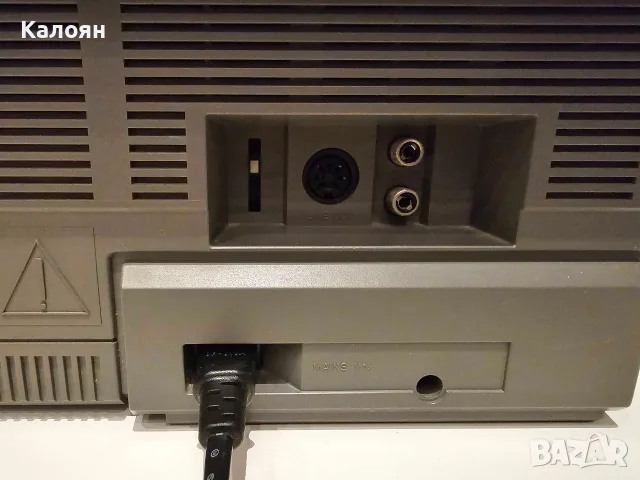 радиокасетофон Aristona, снимка 9 - Радиокасетофони, транзистори - 56272285