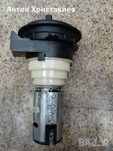 Продавам кафемелачка за Saeco Royal , снимка 2 - Кафемашини - 36034380