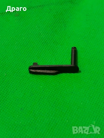 Затворна задръжка за пистолет ТТ-33 Токарев, снимка 2 - Бойно оръжие - 52366538