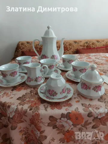 Порцеланов сервиз за кафе с позлатен кант -,,Китка''  Нови Пазар