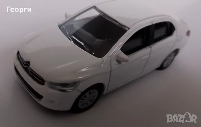 Количка умален модел на автомобил от серията 3 inches на Citroen C-Elysée, снимка 2 - Колекции - 48564958
