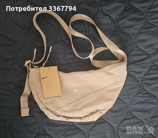 Оригинална спортна чанта Nike Aura, снимка 2 - Чанти - 53538269