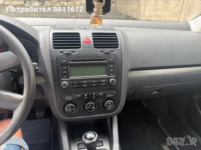 Golf 5 1.6 2004, снимка 5 - Автомобили и джипове - 55875039
