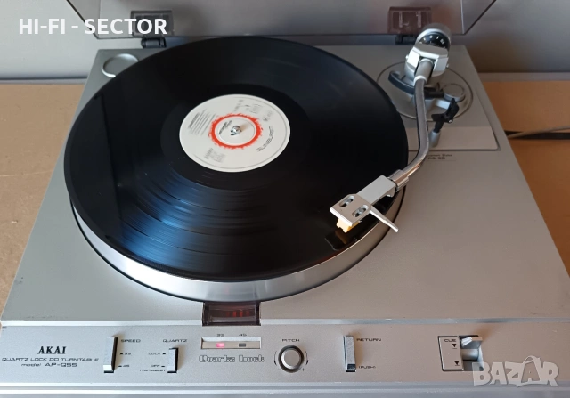 AKAI AP Q 55 грамофон 