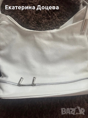Бяла чанта естествена кожа, снимка 3 - Чанти - 52488182